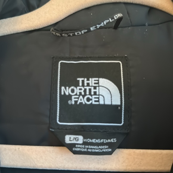 North Face HyVent Jacket - Picture 3 of 5